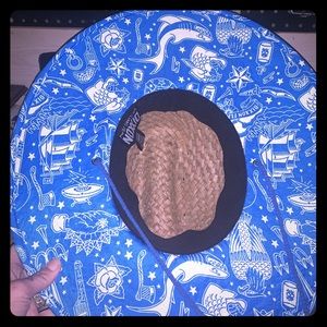 Dixxon beach hat